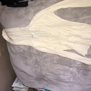 v-neck sweater with a hood and center pocket